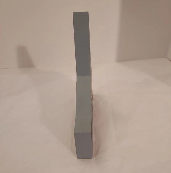 Vintage 1998 Hometowne Collectibles Newtown Presbyterian Church Shelf Sitter - Picture 2 of 9